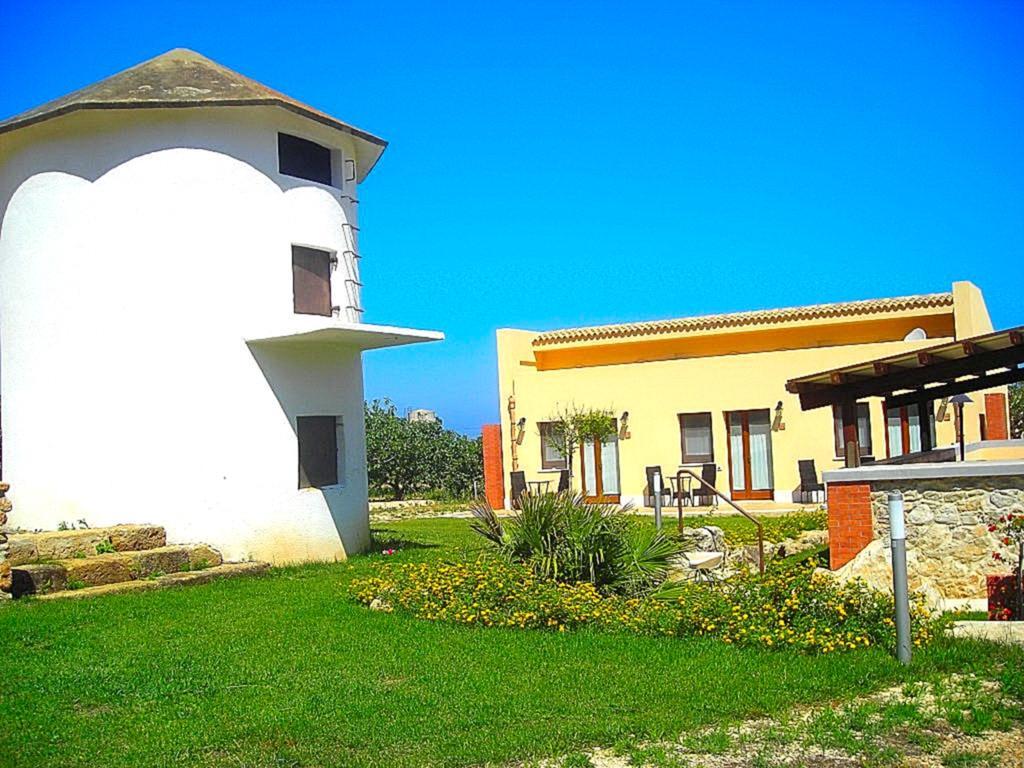 Azienda Agrituristica Tenuta Pizzolungo 埃里切 外观 照片
