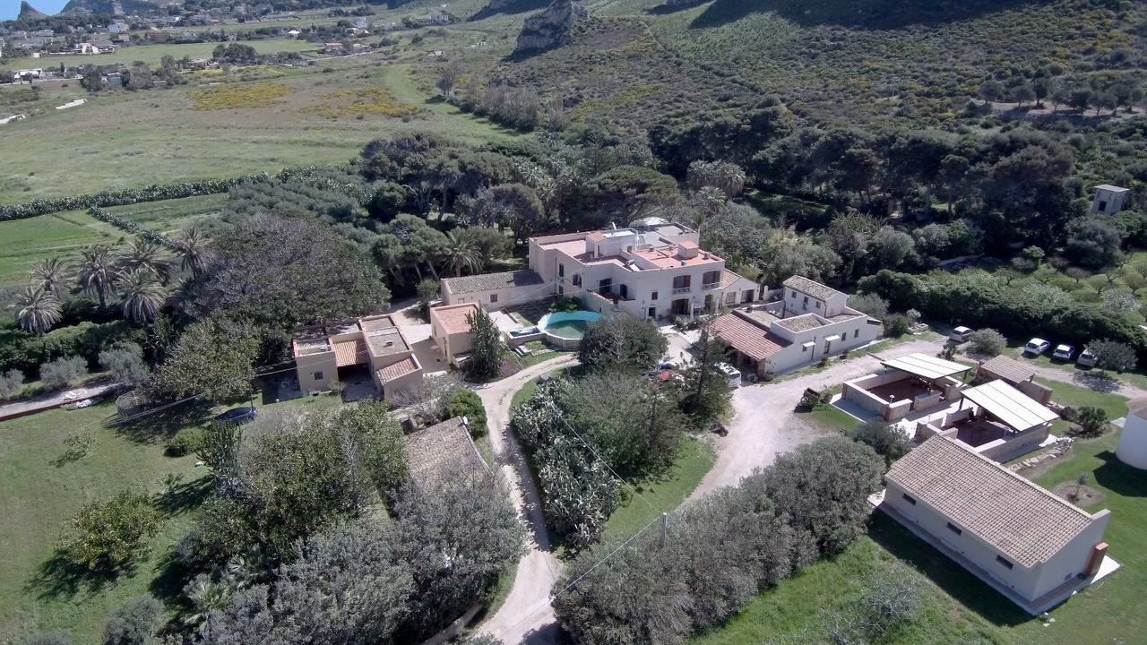 Azienda Agrituristica Tenuta Pizzolungo 埃里切 外观 照片